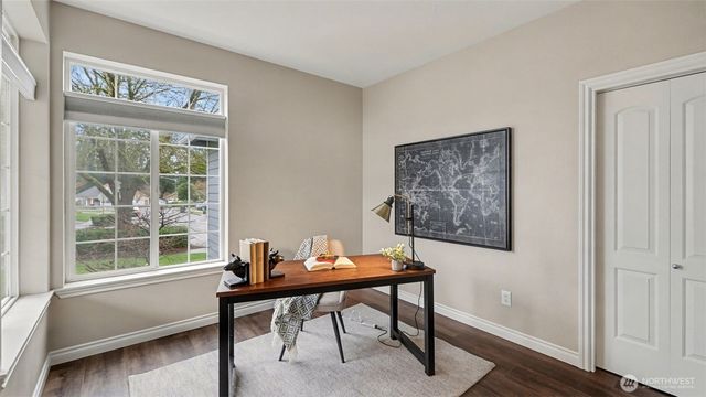 1909 Highpoint Street, Enumclaw, WA 98022