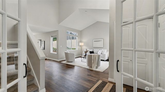 1909 Highpoint Street, Enumclaw, WA 98022