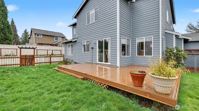 1909 Highpoint Street, Enumclaw, WA 98022