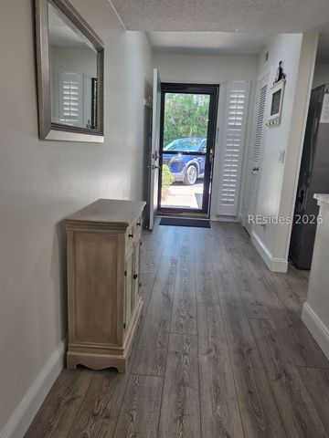 26 S Forest Beach Dr Apt 62, Hilton Head Island, SC 29928