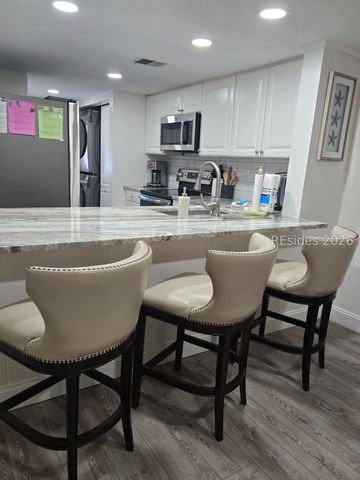 26 S Forest Beach Dr Apt 62, Hilton Head Island, SC 29928
