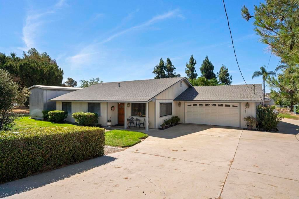 842 Hanson Ln, Ramona, CA 92065 — exterior