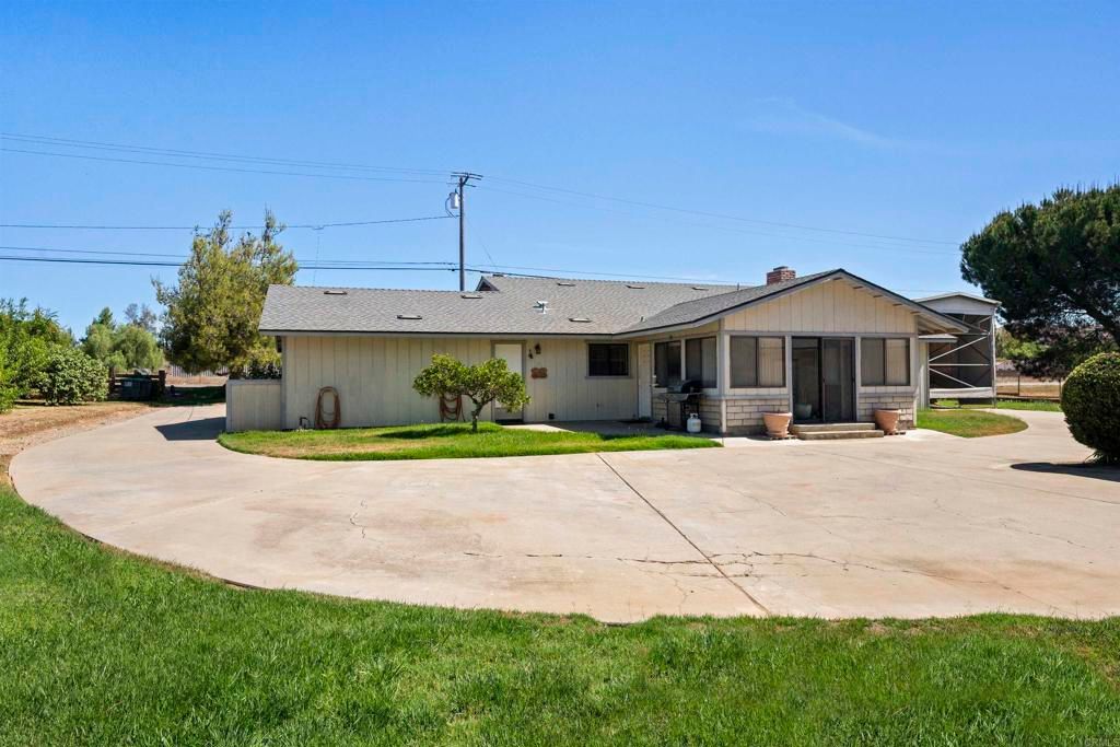 842 Hanson Ln, Ramona, CA 92065 — photo 2