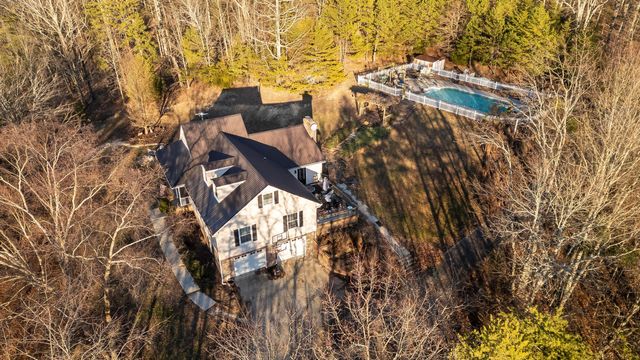 345 Potter Place Road NW, Charleston, TN 37310