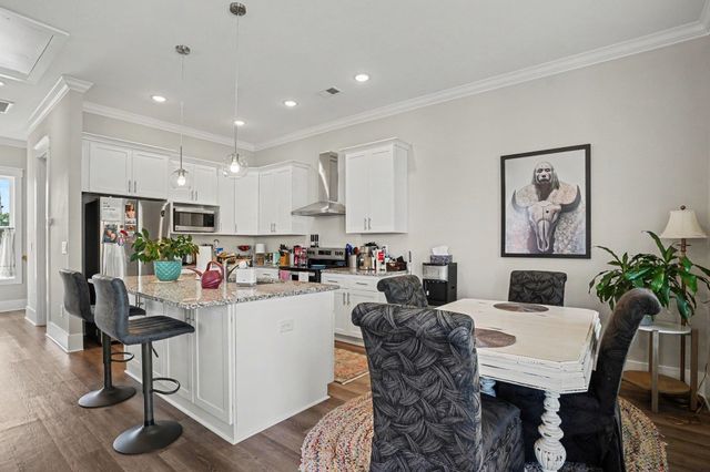 151 McIlroy Ct., Murrells Inlet, SC 29576