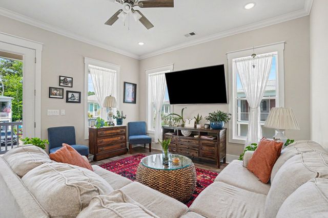 151 McIlroy Ct., Murrells Inlet, SC 29576