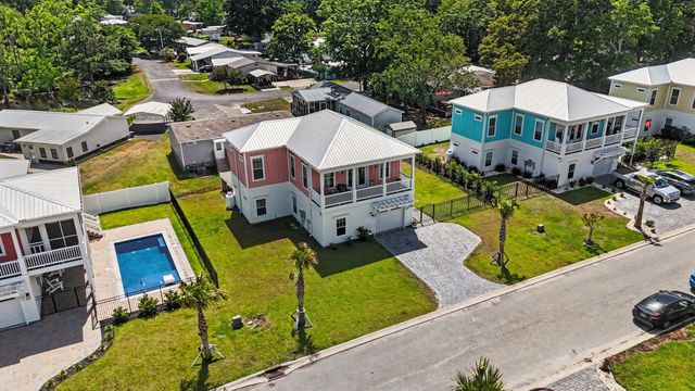 151 McIlroy Ct., Murrells Inlet, SC 29576