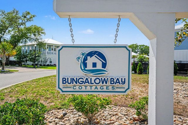 151 McIlroy Ct., Murrells Inlet, SC 29576