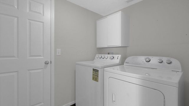 133 Feathertip Lane, Lewis Center, OH 43035