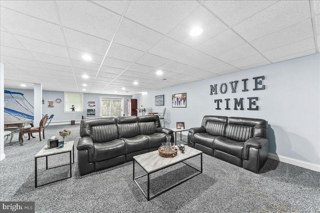 214 HANOVER RD, Phoenixville, PA 19460