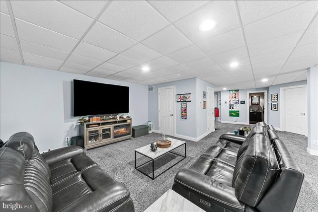 214 HANOVER RD, Phoenixville, PA 19460