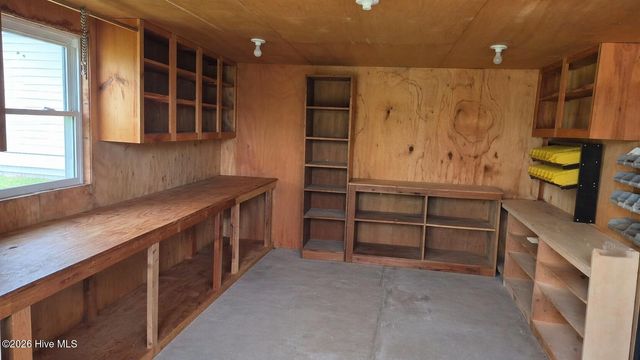 198 Mary Ella Road, Harkers Island, NC 28531