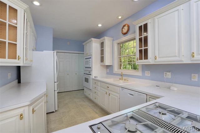 610 N Harrison Street, Trenton, IL 62293