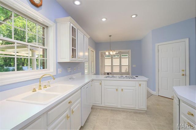 610 N Harrison Street, Trenton, IL 62293