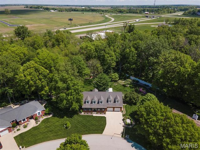 610 N Harrison Street, Trenton, IL 62293