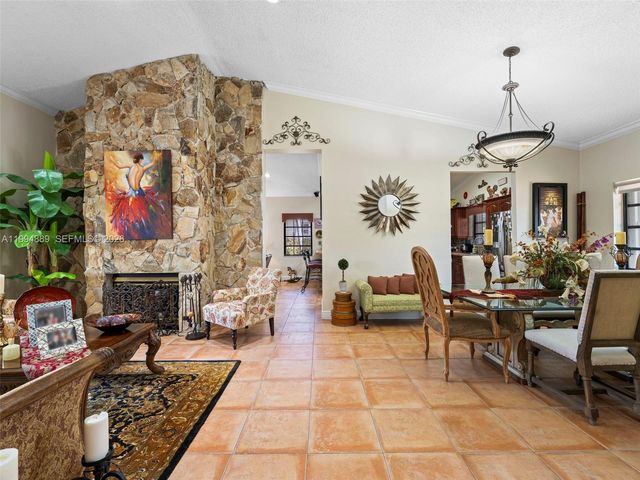 16828 NW 83rd Pl, Miami Lakes, FL 33016