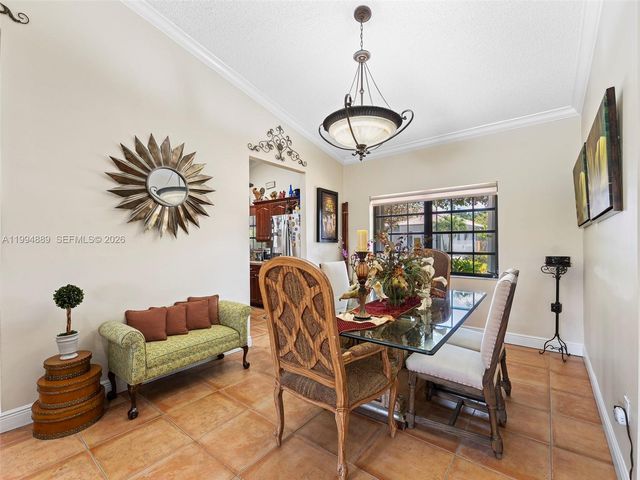 16828 NW 83rd Pl, Miami Lakes, FL 33016