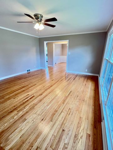 430 College Manor, Harrodsburg, KY 40330