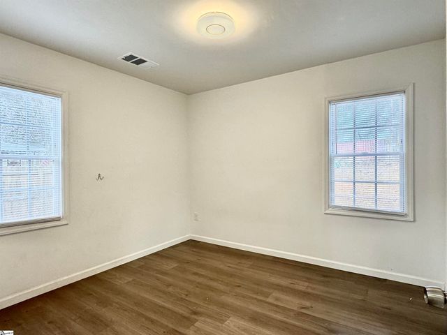 147 Phifer Drive, Spartanburg, SC 29303