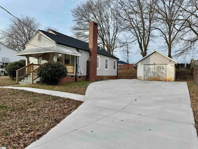 147 Phifer Drive, Spartanburg, SC 29303