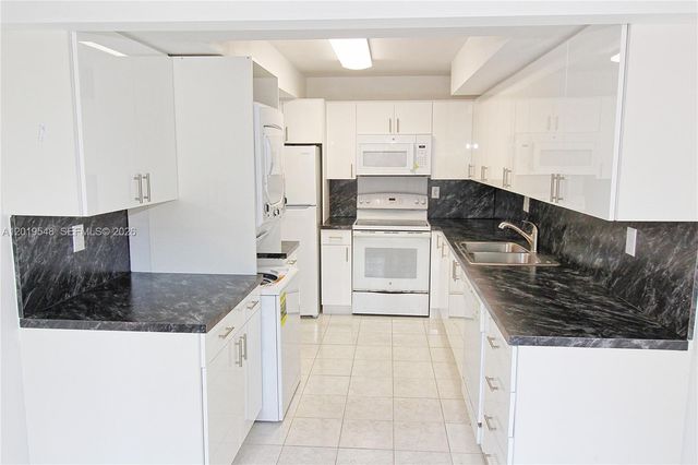 5800 SW 127th Ave 2112, Miami, FL 33183