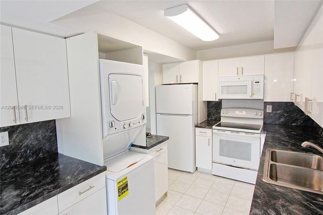 5800 SW 127th Ave 2112, Miami, FL 33183