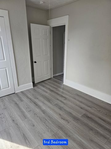 86 Pleasant 2, Leominster, MA 01453
