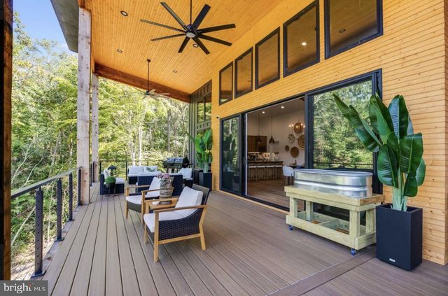 1440 DRUMMER HILL RD, Front Royal, VA 22630