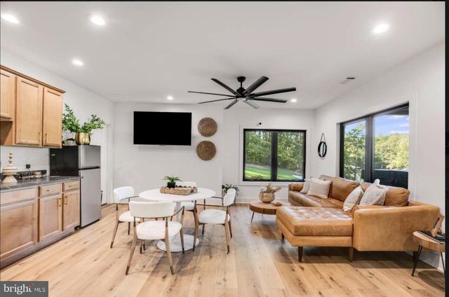 1440 DRUMMER HILL RD, Front Royal, VA 22630