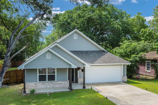 1004 San Jacinto Street, Terrell, TX 75160