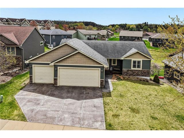 298 Steelhead Drive, River Falls, WI 54022