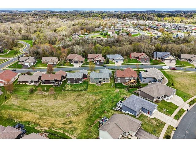 298 Steelhead Drive, River Falls, WI 54022