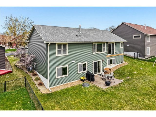 298 Steelhead Drive, River Falls, WI 54022