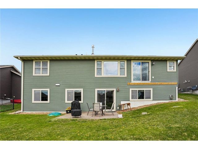 298 Steelhead Drive, River Falls, WI 54022