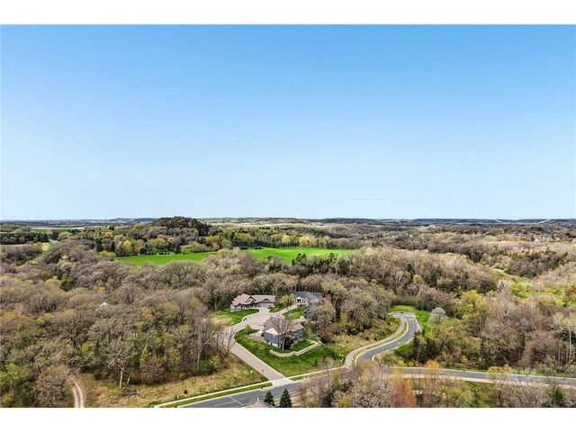 298 Steelhead Drive, River Falls, WI 54022