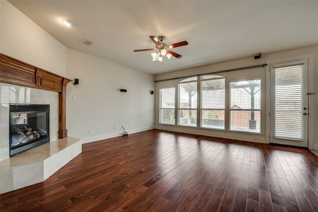 1337 Marina Drive, Irving, TX 75063