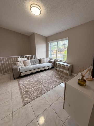 6950 NW 173rd Dr 2202, Hialeah, FL 33015