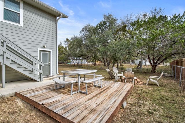 2591 Lakeshore DR, Canyon Lake, TX 78133