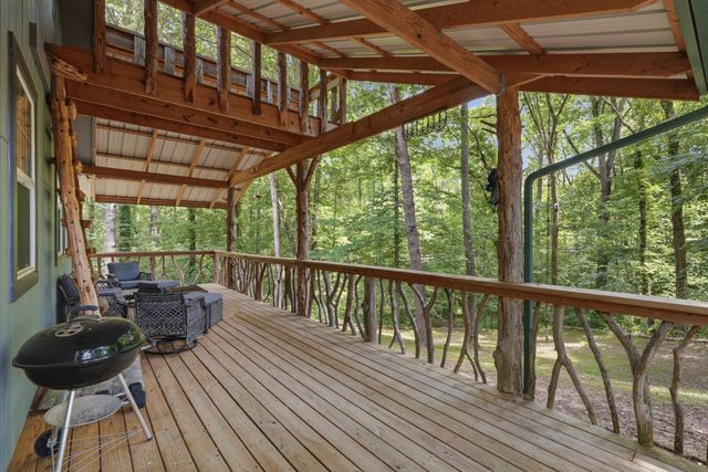 2543 S Bunker Hill Rd, Sparta, TN 38583