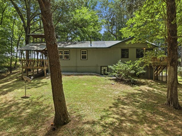 2543 S Bunker Hill Rd, Sparta, TN 38583