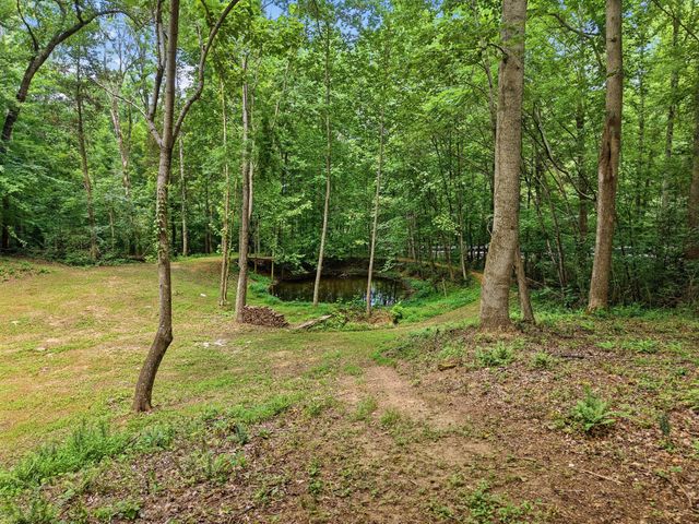 2543 S Bunker Hill Rd, Sparta, TN 38583