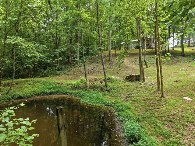 2543 S Bunker Hill Rd, Sparta, TN 38583