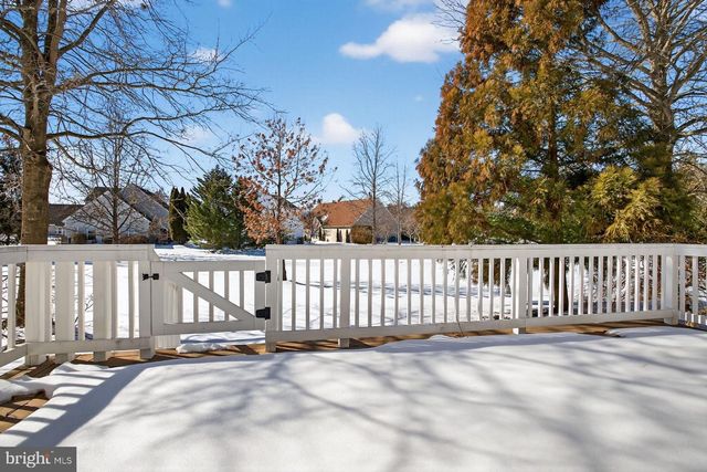 21 GLOBEFLOWER LN, Princeton Junction, NJ 08550