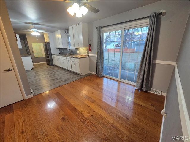 425 Sanders Street, Bethalto, IL 62010