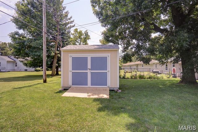 425 Sanders Street, Bethalto, IL 62010