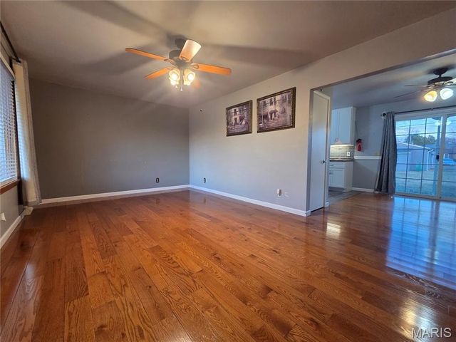 425 Sanders Street, Bethalto, IL 62010