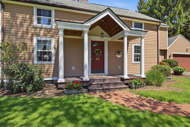 20 Arbor Ln, Wilbraham, MA 01095