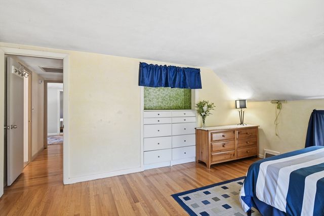 20 Arbor Ln, Wilbraham, MA 01095