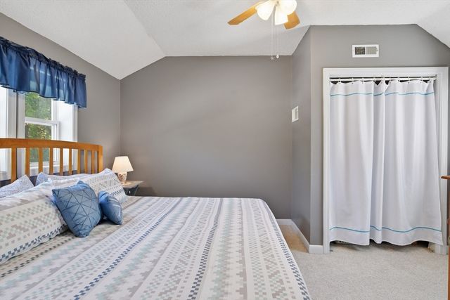 20 Arbor Ln, Wilbraham, MA 01095