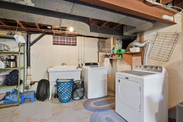 20 Arbor Ln, Wilbraham, MA 01095